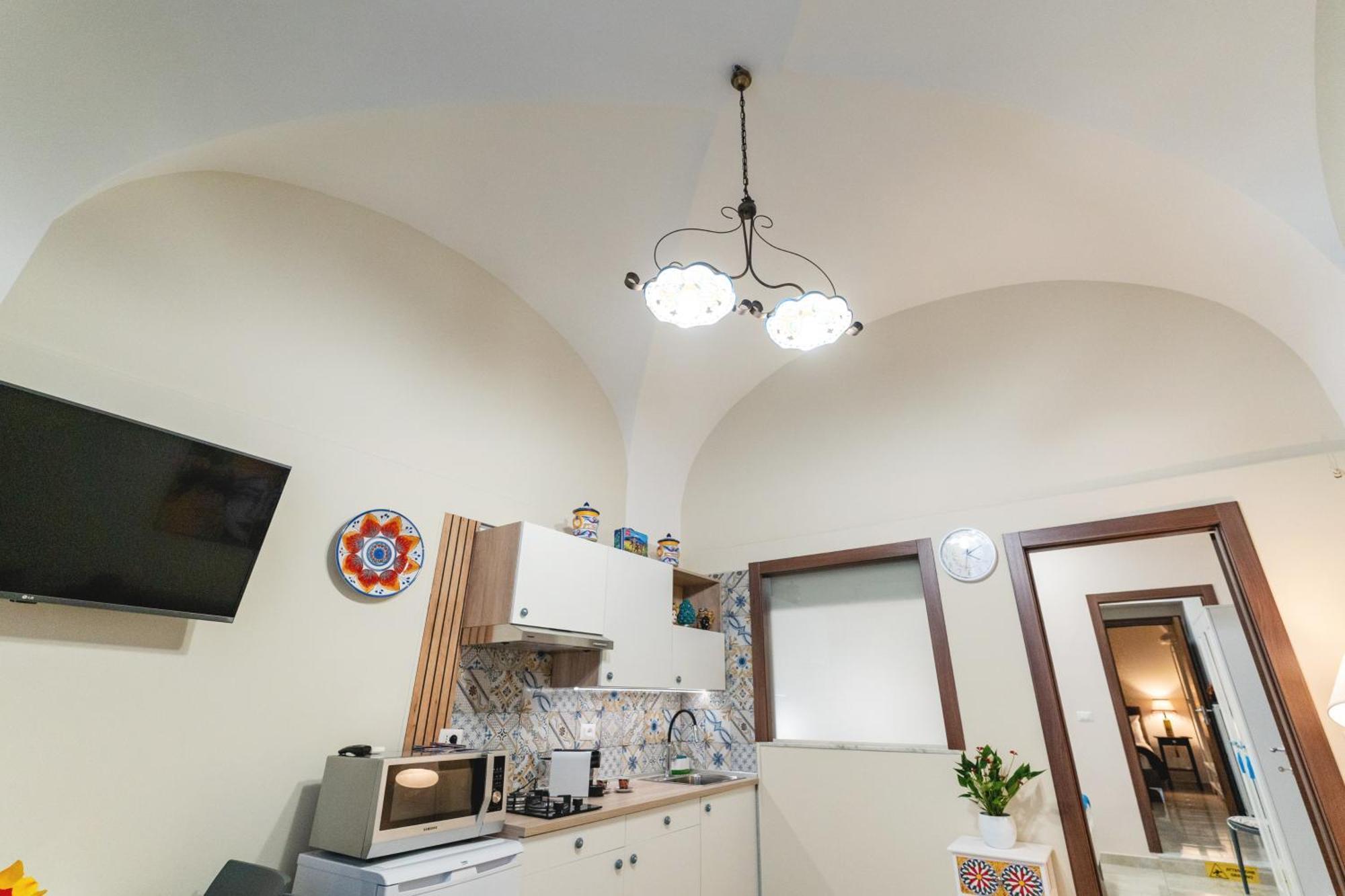 Catania Easy Center Home Exterior photo